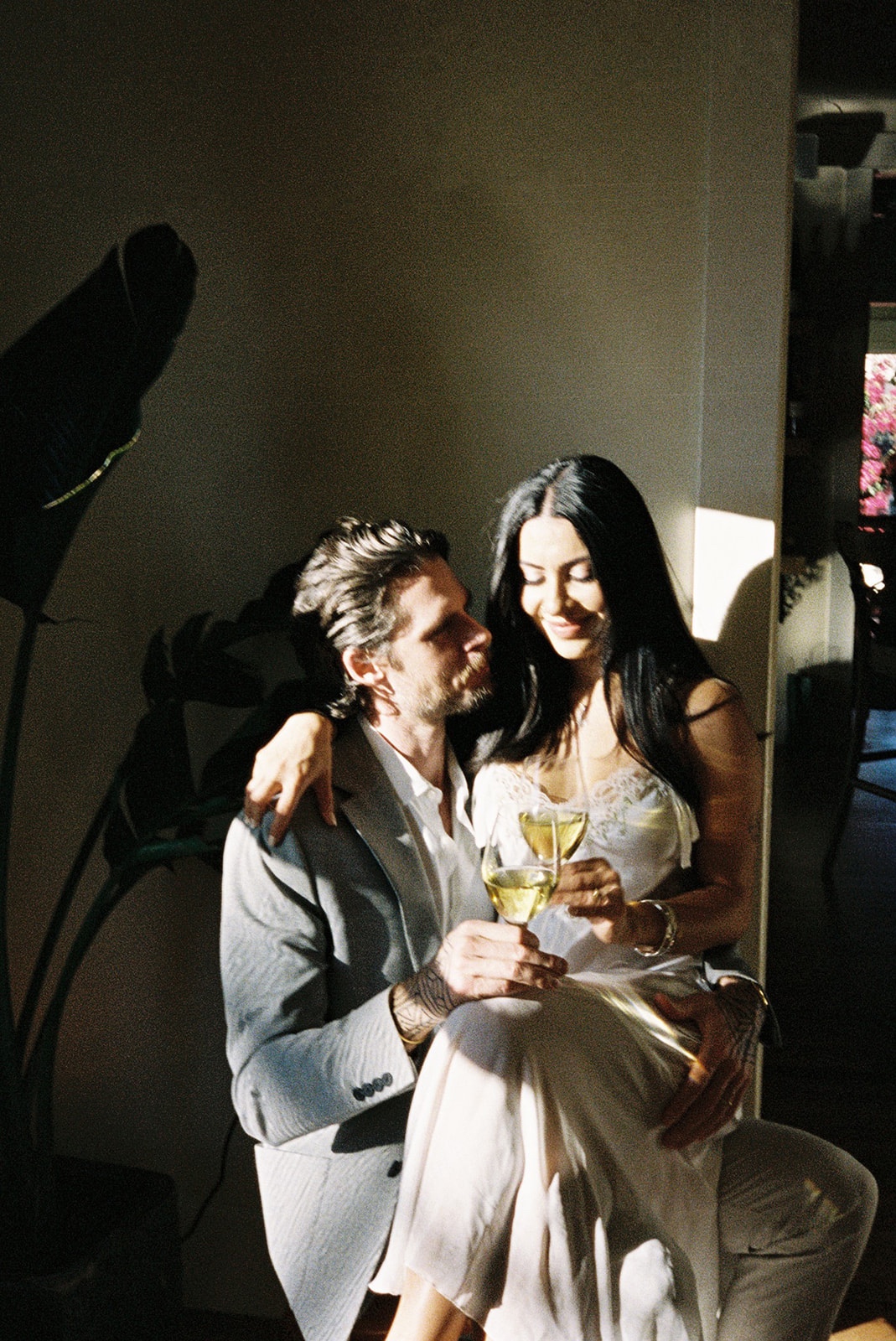 Phoenix courthouse wedding couple relaxing with drinks together
